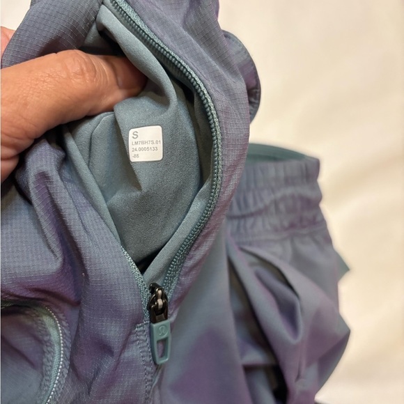 Lululemon Pace Breaker Linerless Short 7” Tidewater Teal/Power Purple - Picture 6 of 6